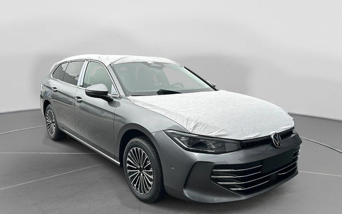 Volkswagen Passat cena 209180 przebieg: 1, rok produkcji 2024 z Lubaczów małe 326